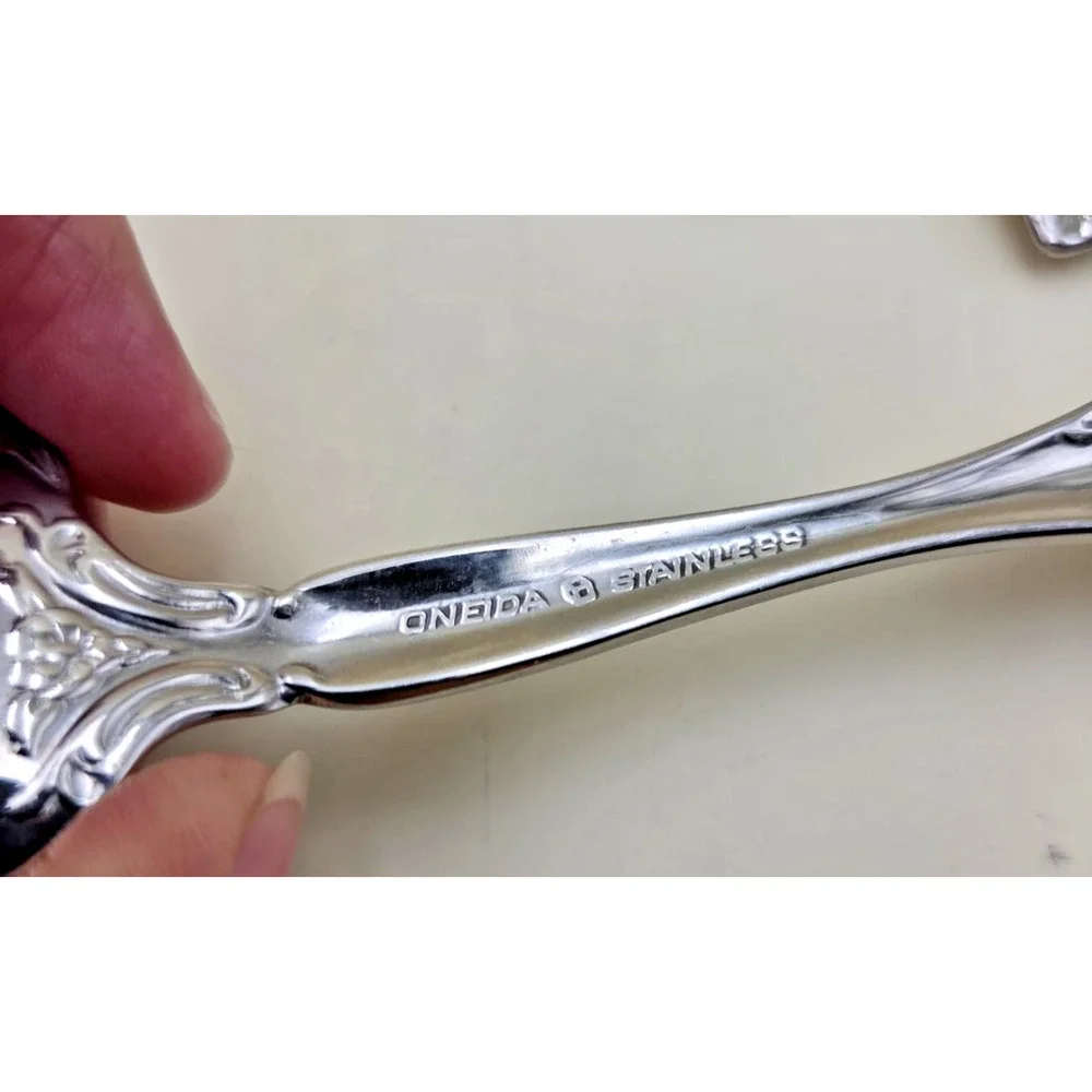Oneida vintage michelangelo
